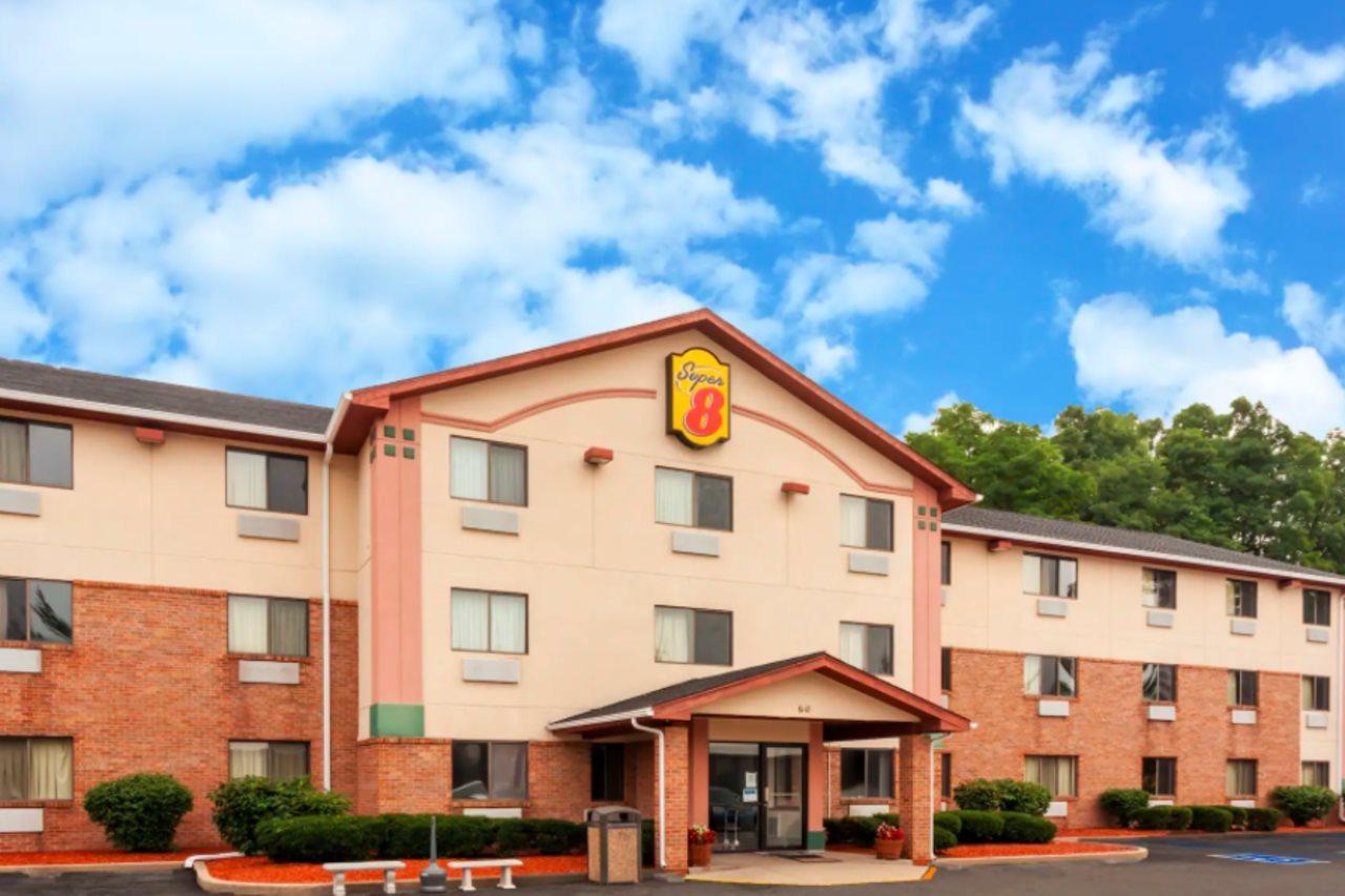 Oyo Hotel Portage I-94 Dış mekan fotoğraf
