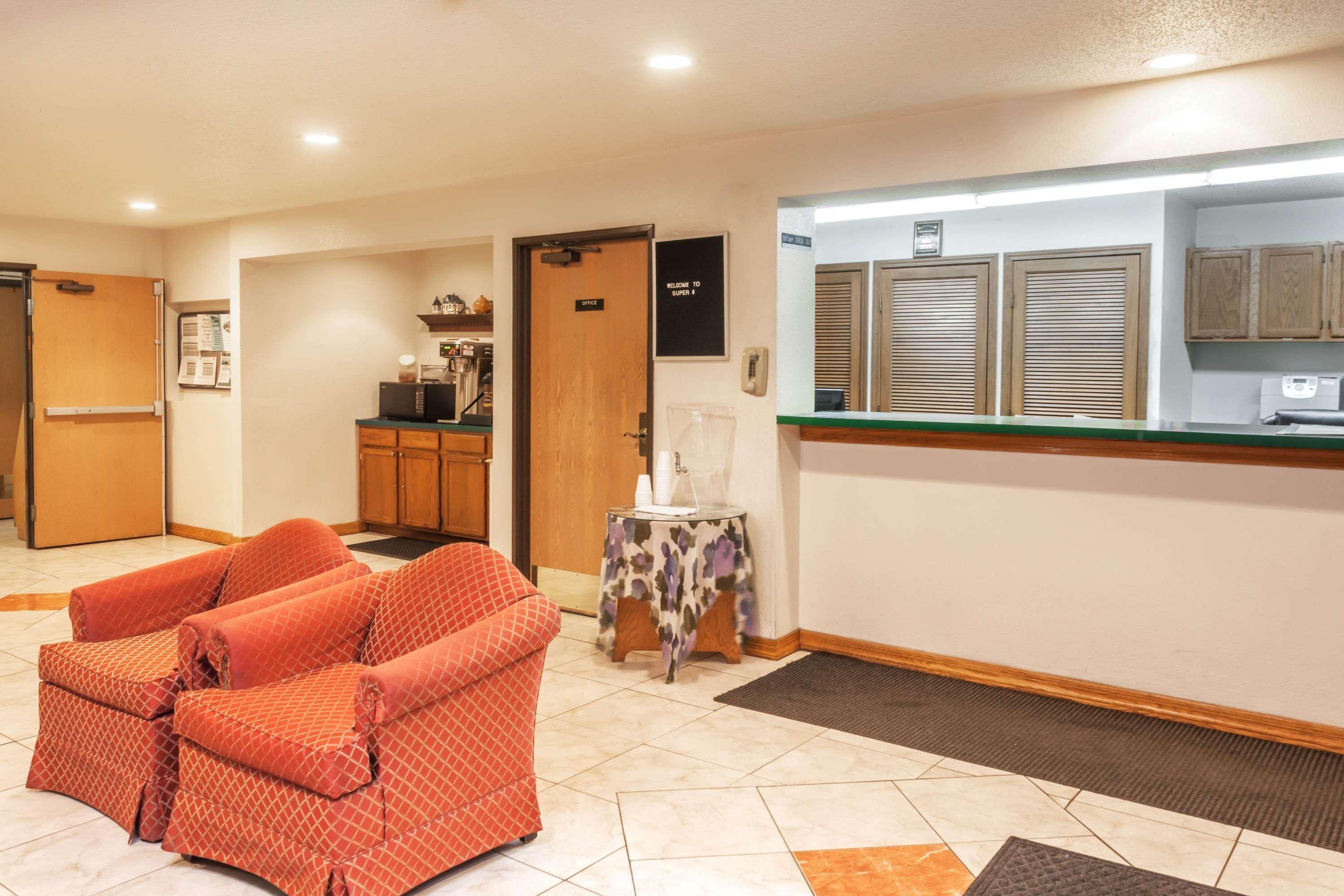 Oyo Hotel Portage I-94 Dış mekan fotoğraf