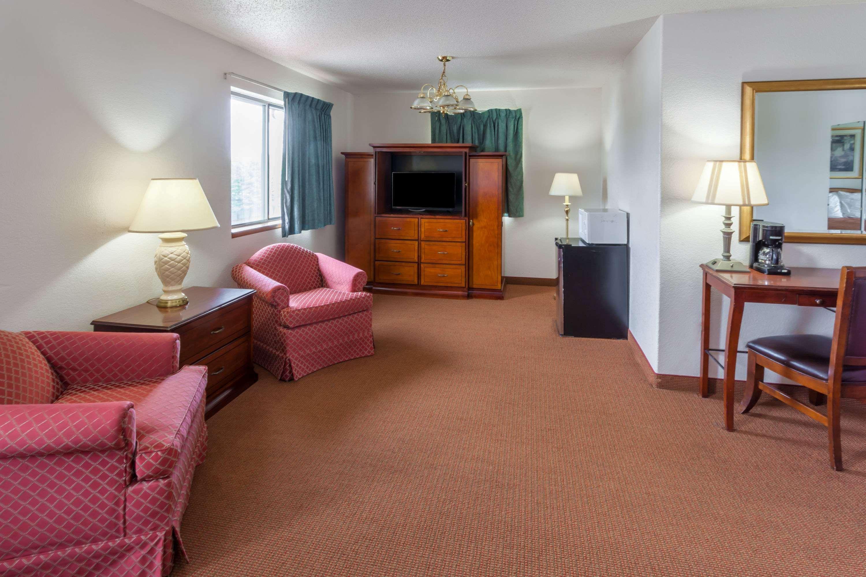 Oyo Hotel Portage I-94 Dış mekan fotoğraf